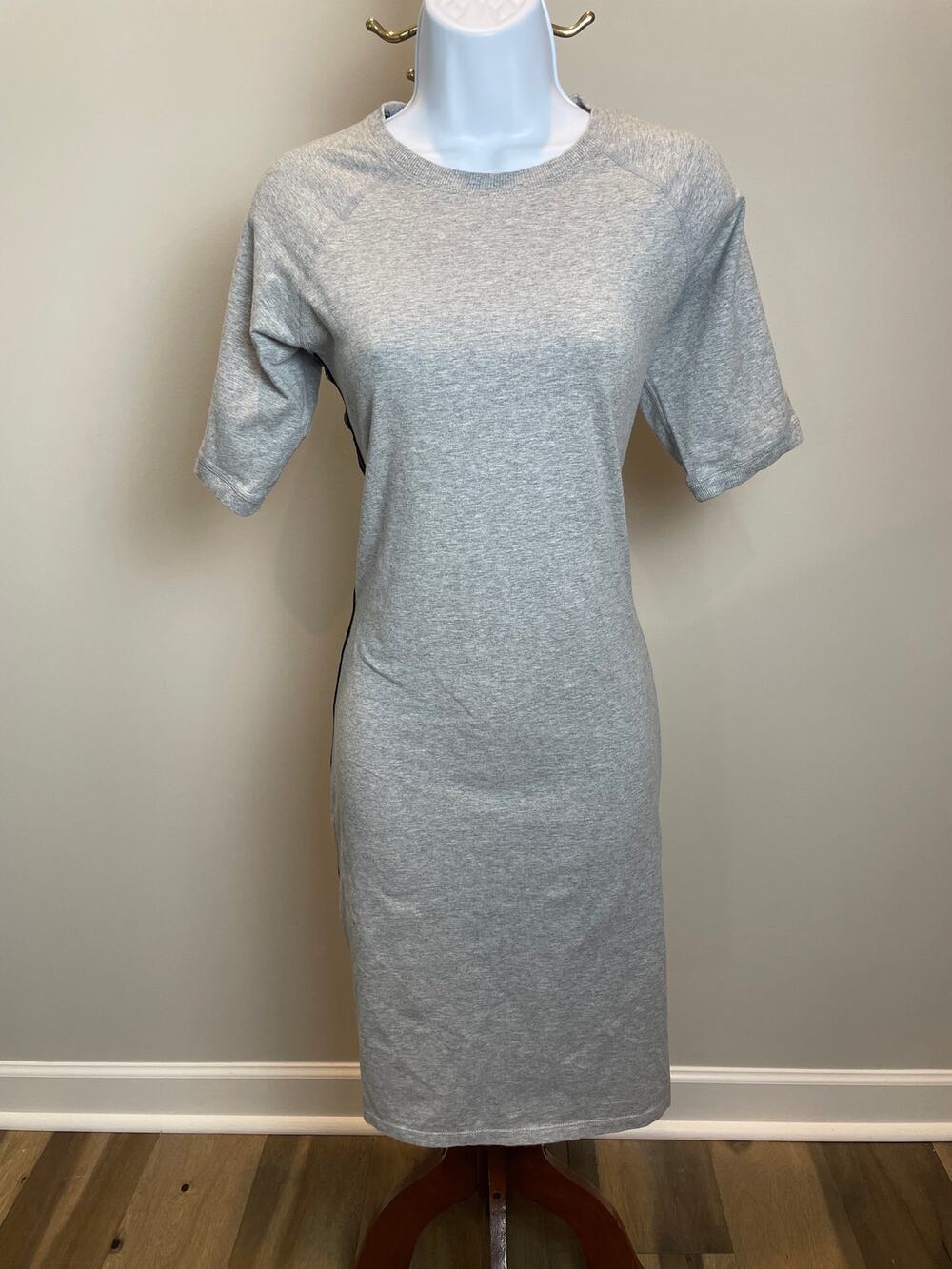 DKNY Sport Knit Logo Dress Size M Gray Short Sleeve Crew Neck Cotton